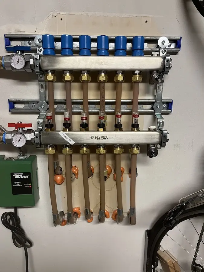 Plumber performing Leak Detection at a residential property in Keyes